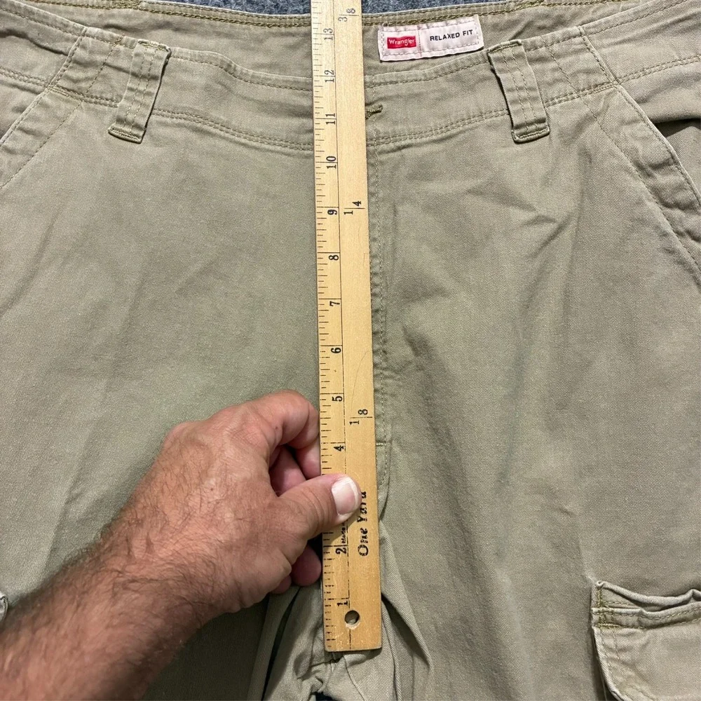 Wrangler Mens Cargo Pants Size 38x30 Beige Relaxed Fit‎ Utility Outdoor Mid Rise